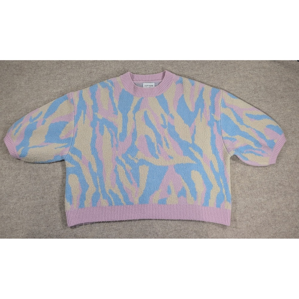 Flat White Los Angeles Pastel Tiger Print Short Sleeve Sweater Lilac Blue Small